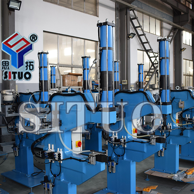無錫思拓壓鉚機(jī):重塑金屬加工新標(biāo)準(zhǔn)